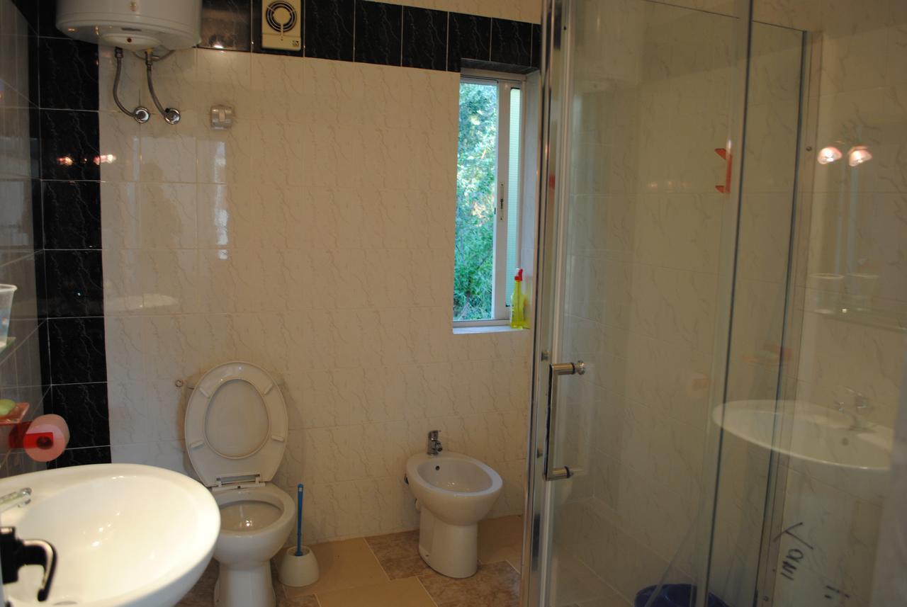 Casa Prifti Country house