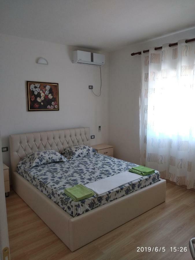 Casa Prifti Country house